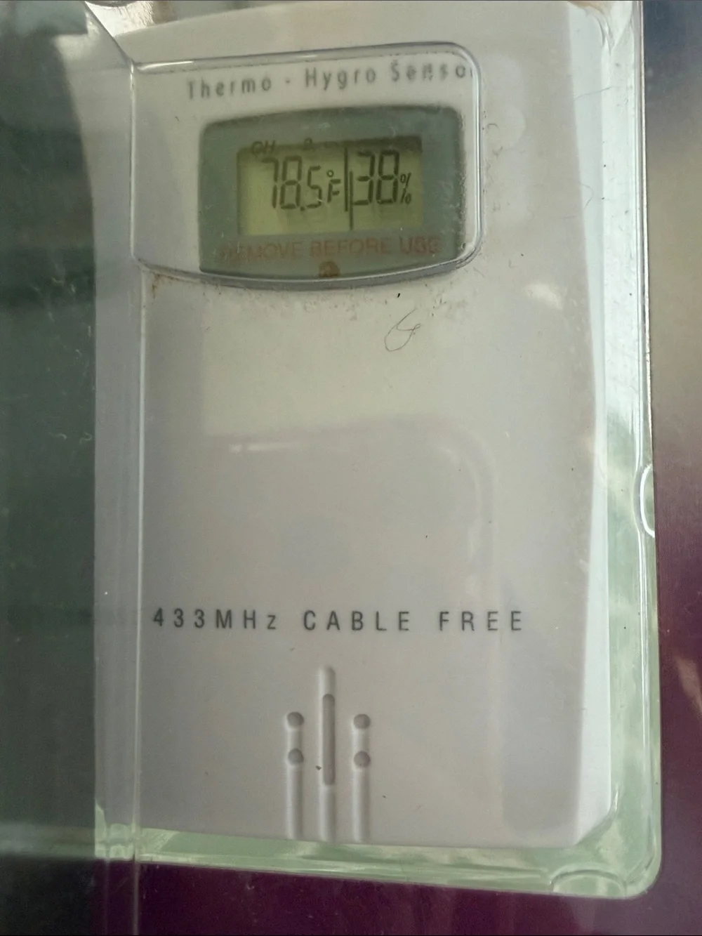 NEW Wireless Indoor/Outdoor Atomic Clock Thermometer Hygrometer